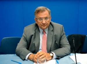 GENIKI SINELEFSI TIS ETHNIKIS TRAPEZAS  /PHASMAG.NIKOLAIDHS